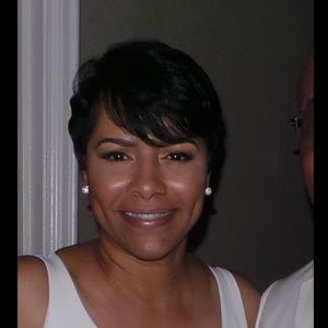 Meet your Posher, Deborah